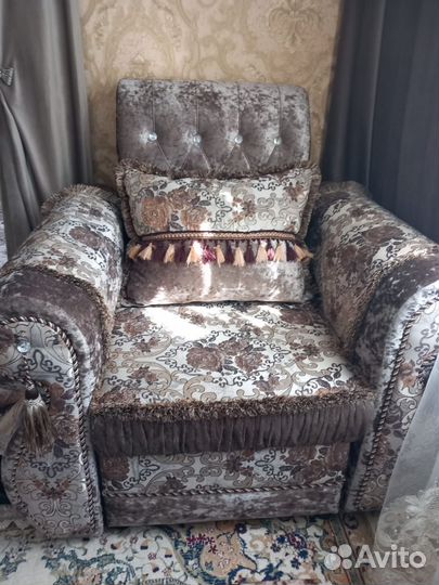 2 Дивана и кресло