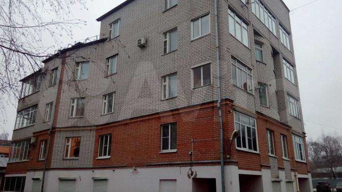 3-к. квартира, 99 м², 1/3 эт.