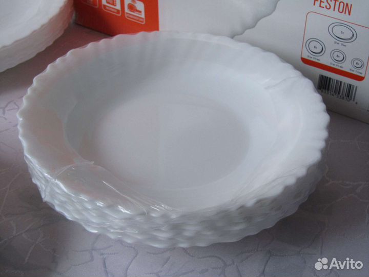 Сервиз столовый Arcopal Feston 19 предметов