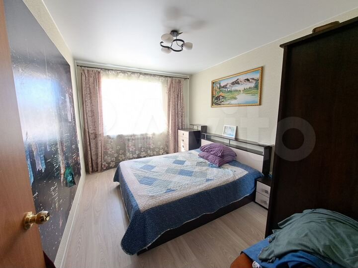 3-к. квартира, 66,8 м², 1/3 эт.