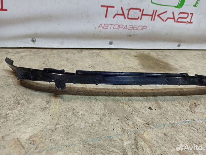 Кронштейн спойлера багажника Porshe Cayenne 958 (2