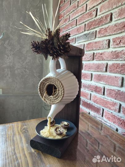 Кормушка / скворечник для птиц