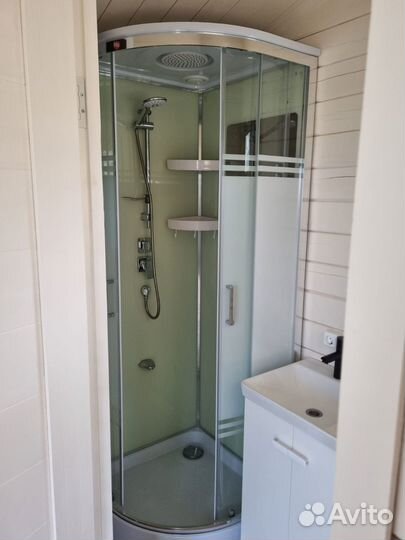 Домик из минибруса