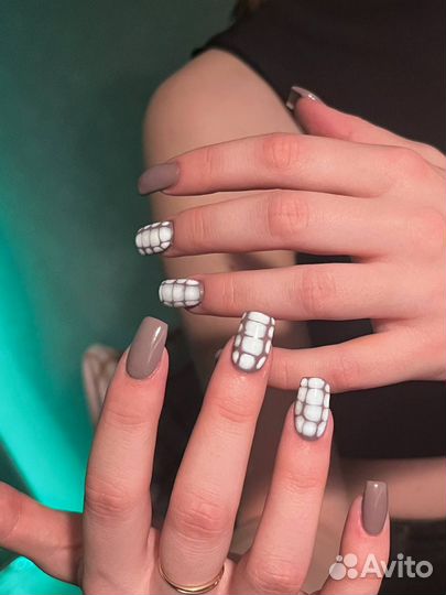 Мастер маникюра и педикюра