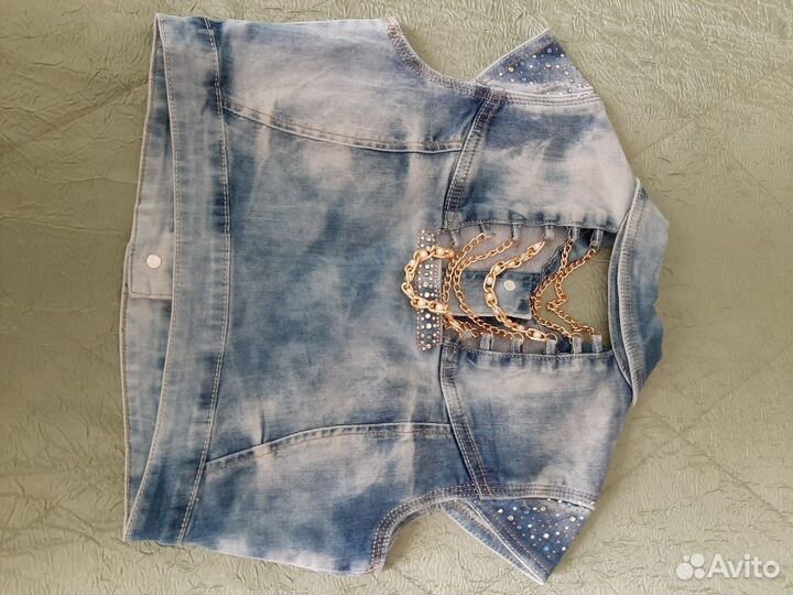 Детская джинсовая жилетка