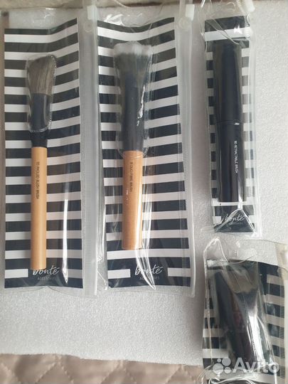 Кисточки для макияжа