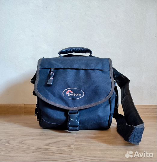 Цифровая видеокамера Sony DCR-TRV285E Digital-8