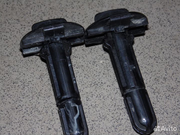 Кронштейны радиатора Рено Логан 2