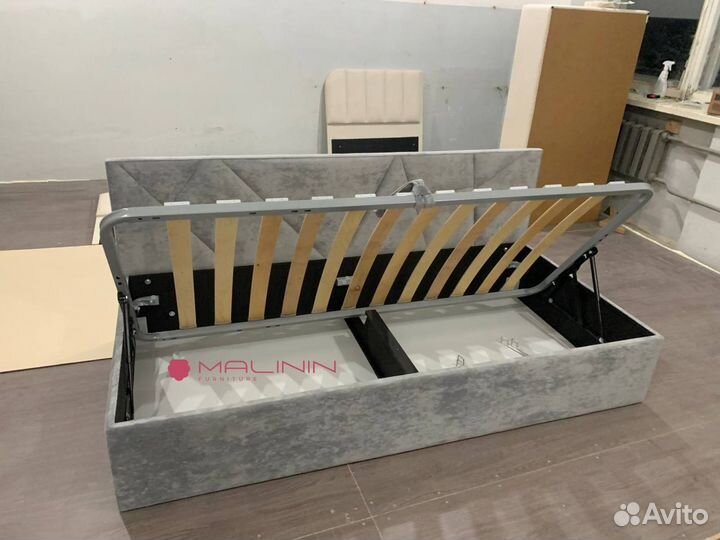 Детская мягкая кровать 120х200