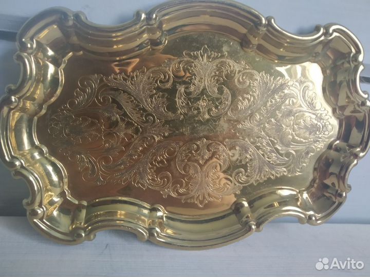 Поднос маленький латунь