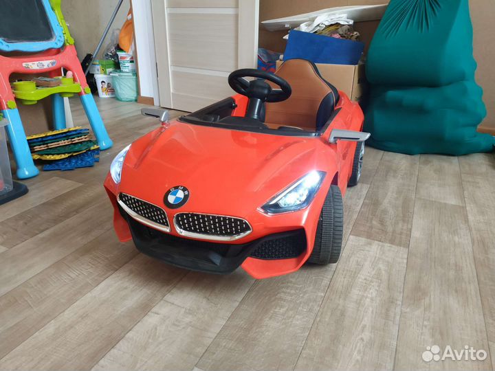 Детский электромобиль bmw