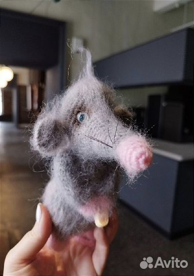 Мышь крыс вязаный