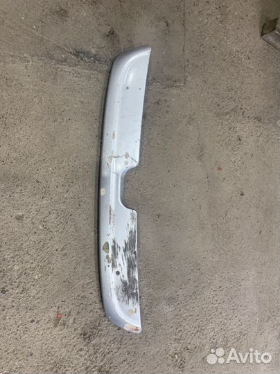 Запчасть для автомобиля