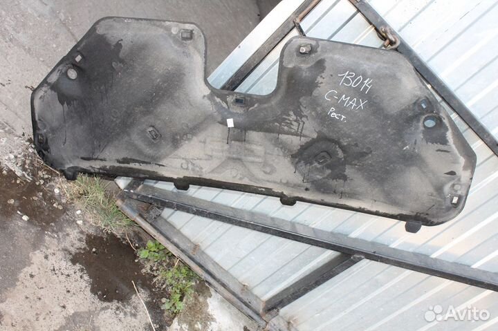 Шумоизоляция капота Ford 1420433 Ford C-MAX