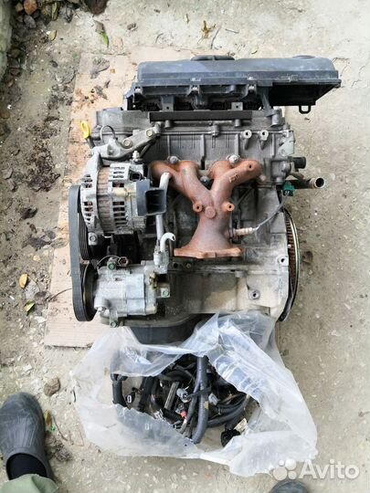 Двигатель UA-AK12 nissan march