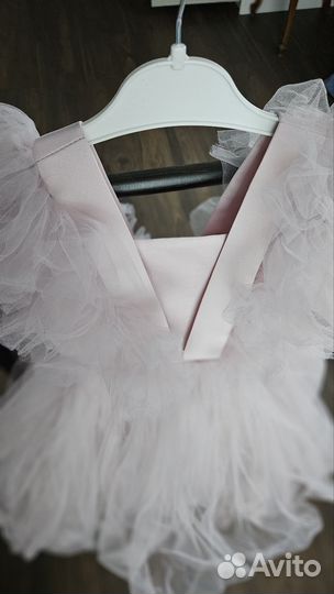 Нарядное платье для девочки