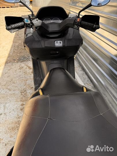 Макси скутер