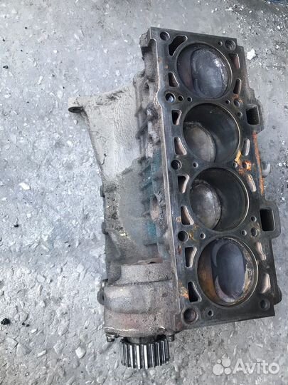 Блок цилиндров ваз 11193
