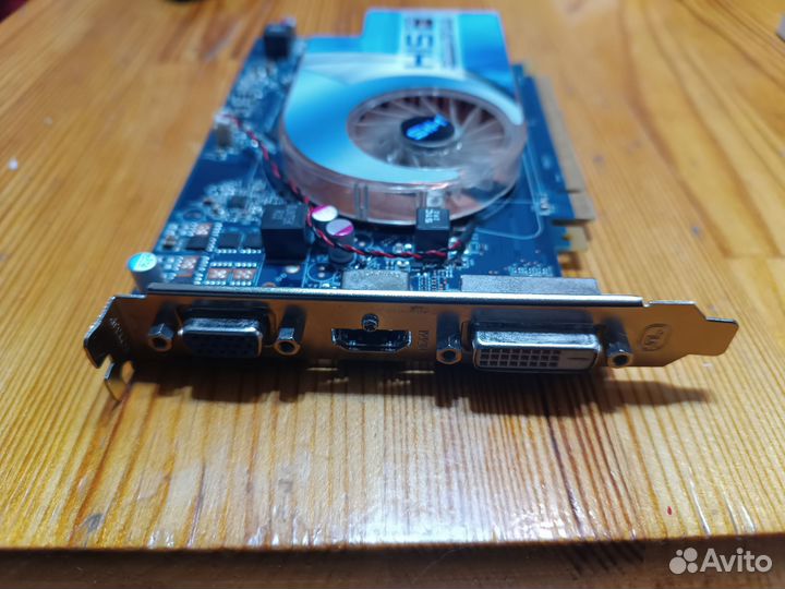 Видеокарта Radeon r7 245 2Gb