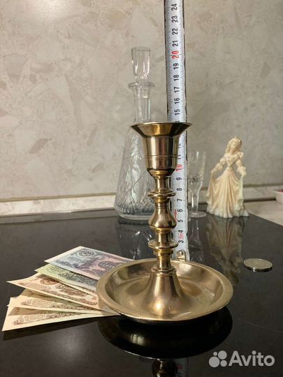 Старинный подсвечник