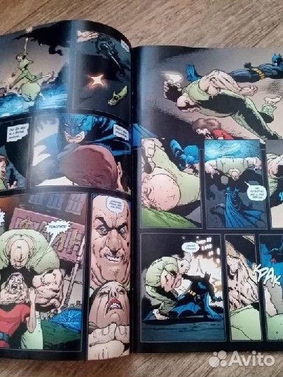 Комикс Бэтмен Человек, который смеется