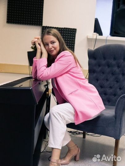 Педагог/репетитор: вокал, фортепиано, сольфеджио