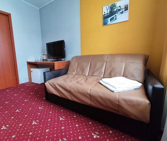 Комната 25 м², 1/4 эт.