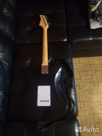 Электро гитара бу