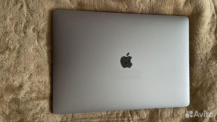 Apple Macbook Pro A1707 2.8Ghz i7 16gb 512gb 2017г