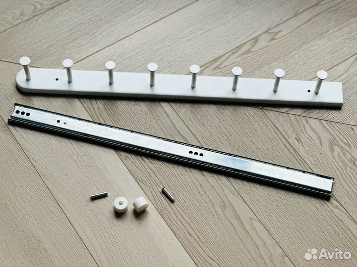 Выдвижная вешалка IKEA
