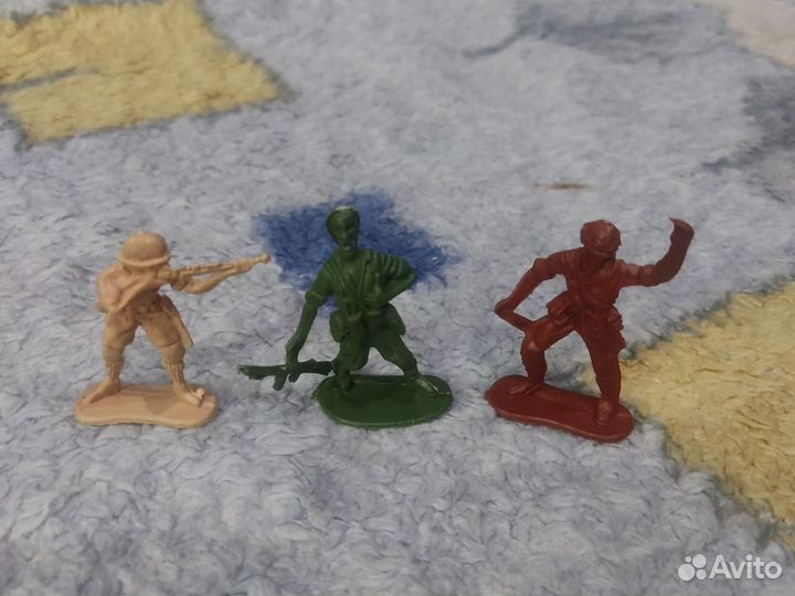 Набор солдатиков