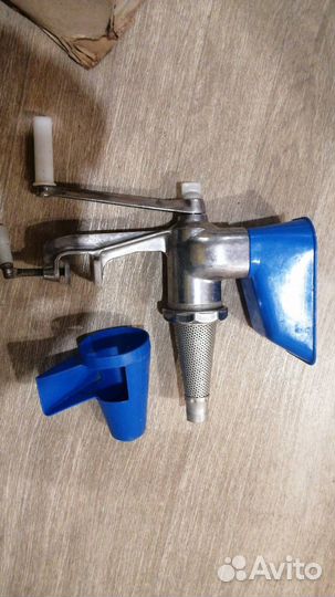 Соковыжималка ручная