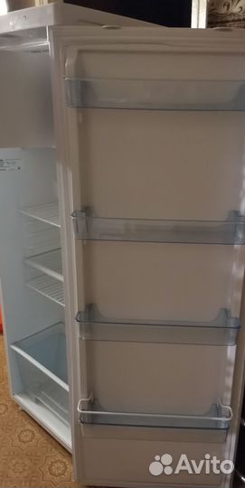 Холодильник бу маленький