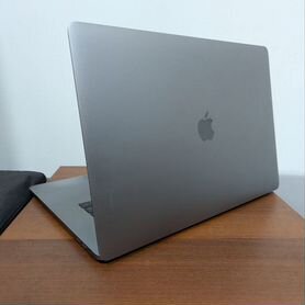 MacBook Pro (15-inch, 2017)