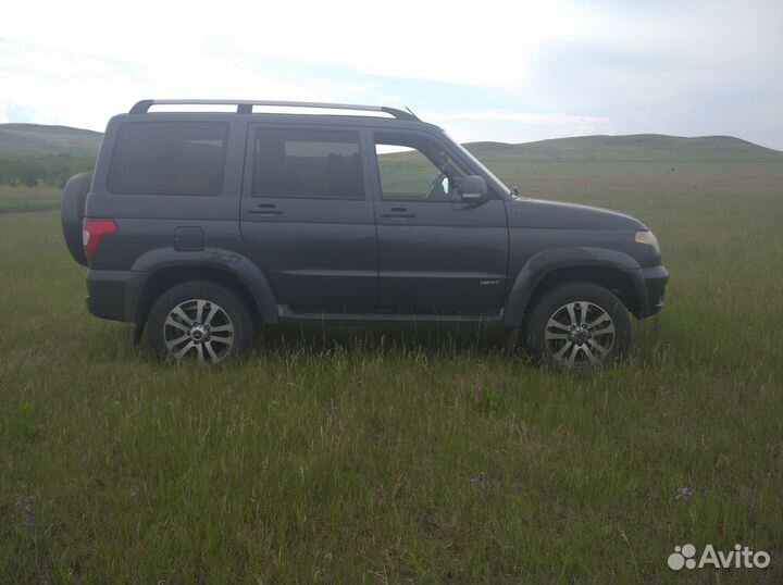 УАЗ Patriot 2.7 МТ, 2015, 169 700 км