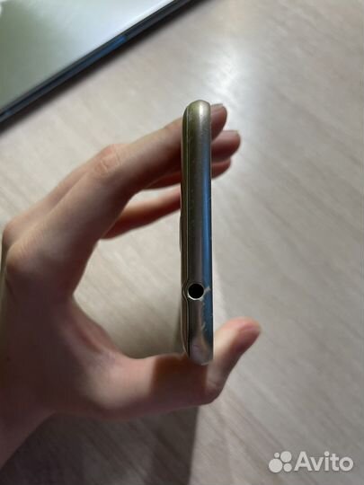 Samsung Galaxy J3 (2016)