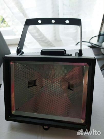 Фонарь герметичный галоген