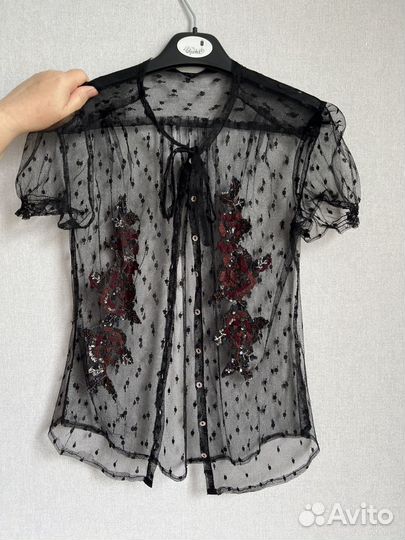 Блузка черная из кружева