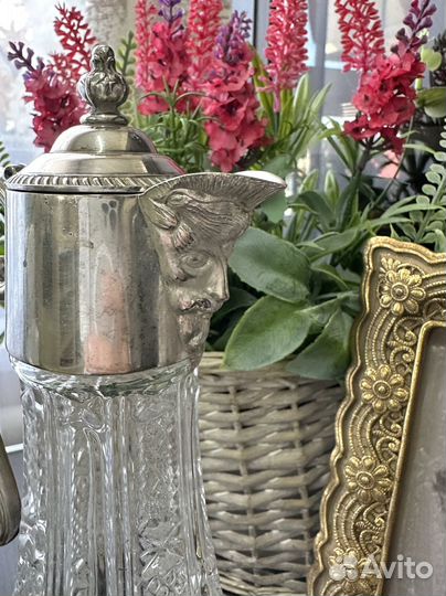 Декантер. Англия