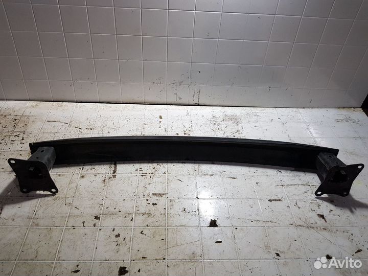 Усилитель заднего бампера Skoda Octavia 2013 1.8