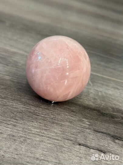 Розовый кварц шар