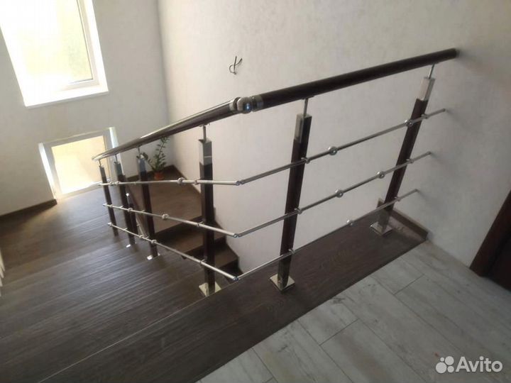 Ограждения, перила лестниц