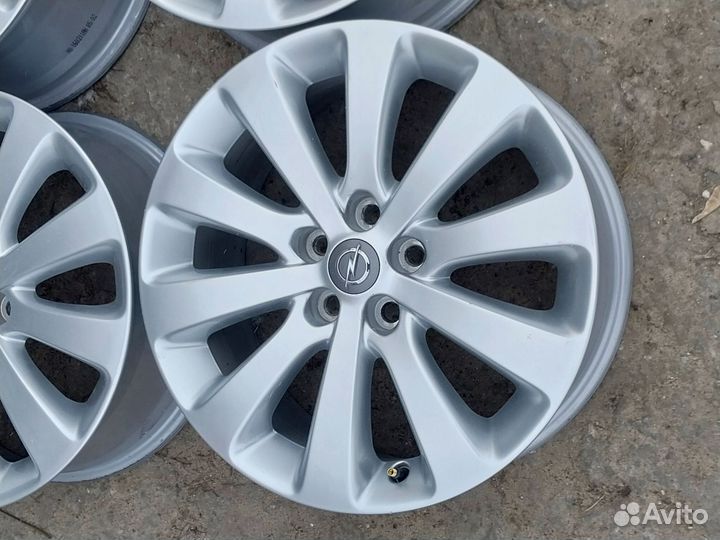 Диски литые r17 5x105