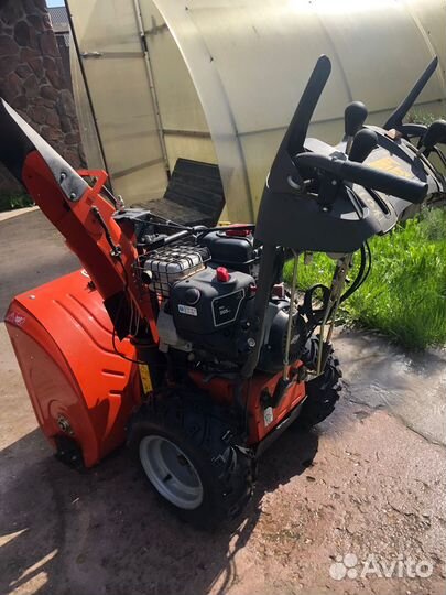 Снегоуборщик бензиновый husqvarna