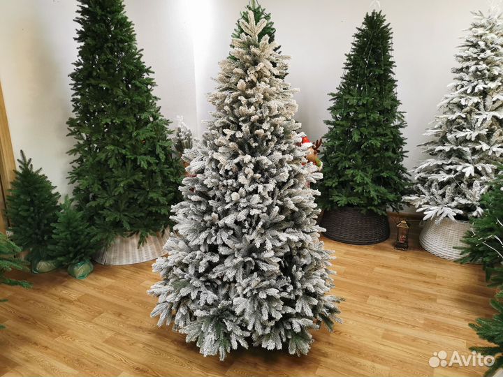 Елка искусственная заснеженная литая