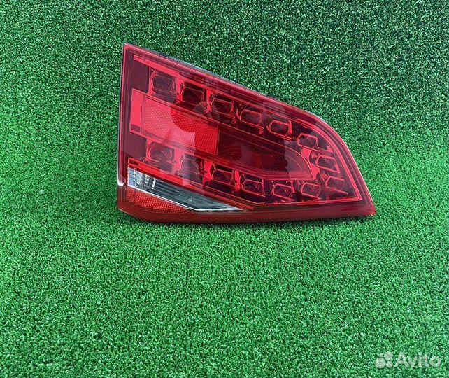 Фонарь левый Audi A4