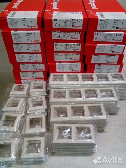 Розетки legrand