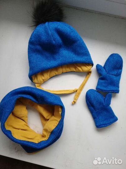 Шапка, снуд и варежки