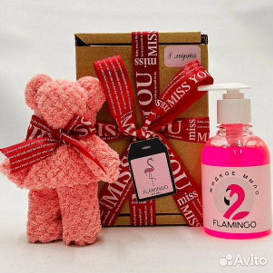 Подарочный набор для женщин на 8 марта