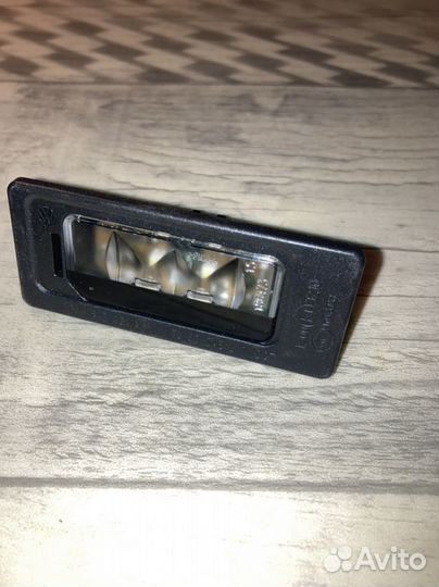 Led фонарь подсветки номера 3AF943021A